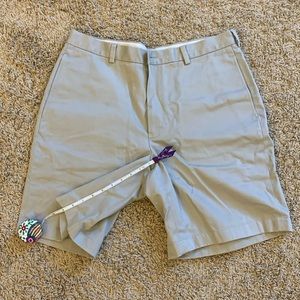 346 Brooks Brothers 9” inseam pebble gray/khaki shorts